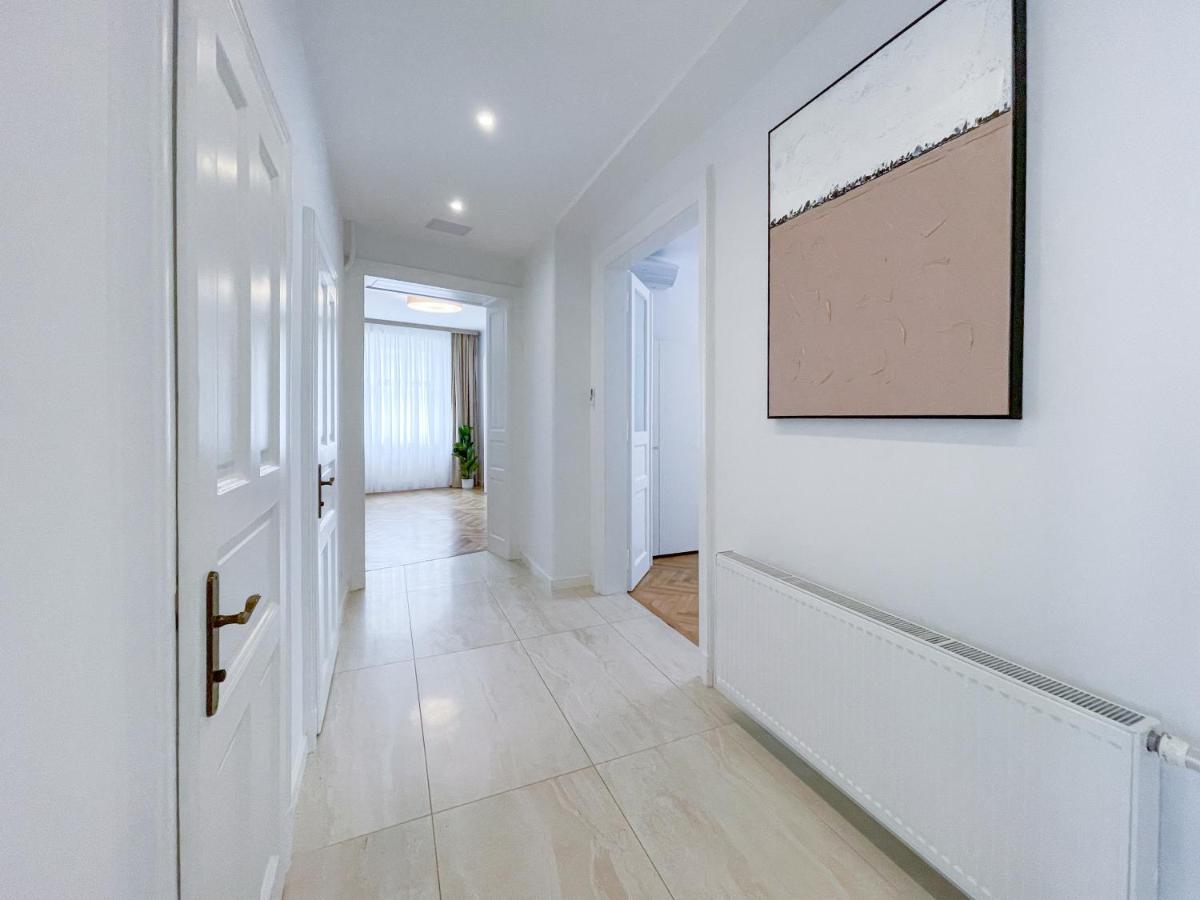 Elysian Apartment 布拉迪斯拉发 外观 照片